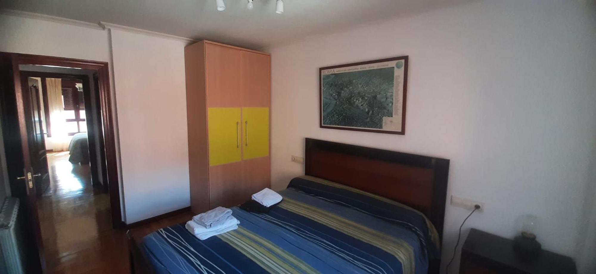 Sar Inn - Garaje Incluido Aviles Exterior photo